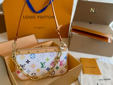 Louis Vuitton's new Takashi Murakami white color mahjong bag with folding box airplane case